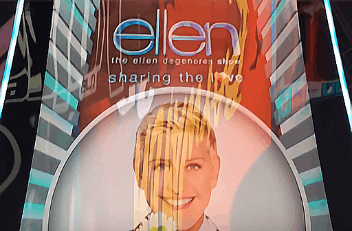 Play Ellen Sharing the Love
