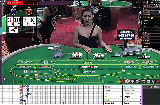 Play Traditional Baccarat